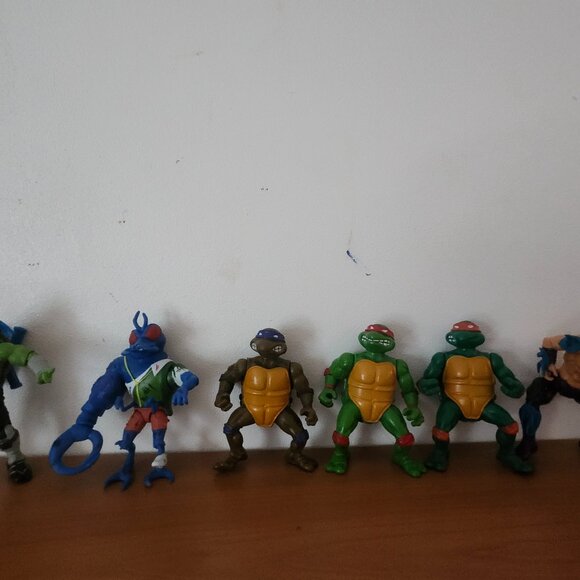 Tmnt action figures - Picture 1 of 1